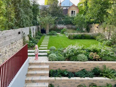Balance of functionality, aesthetics and sustainability in London residential garden