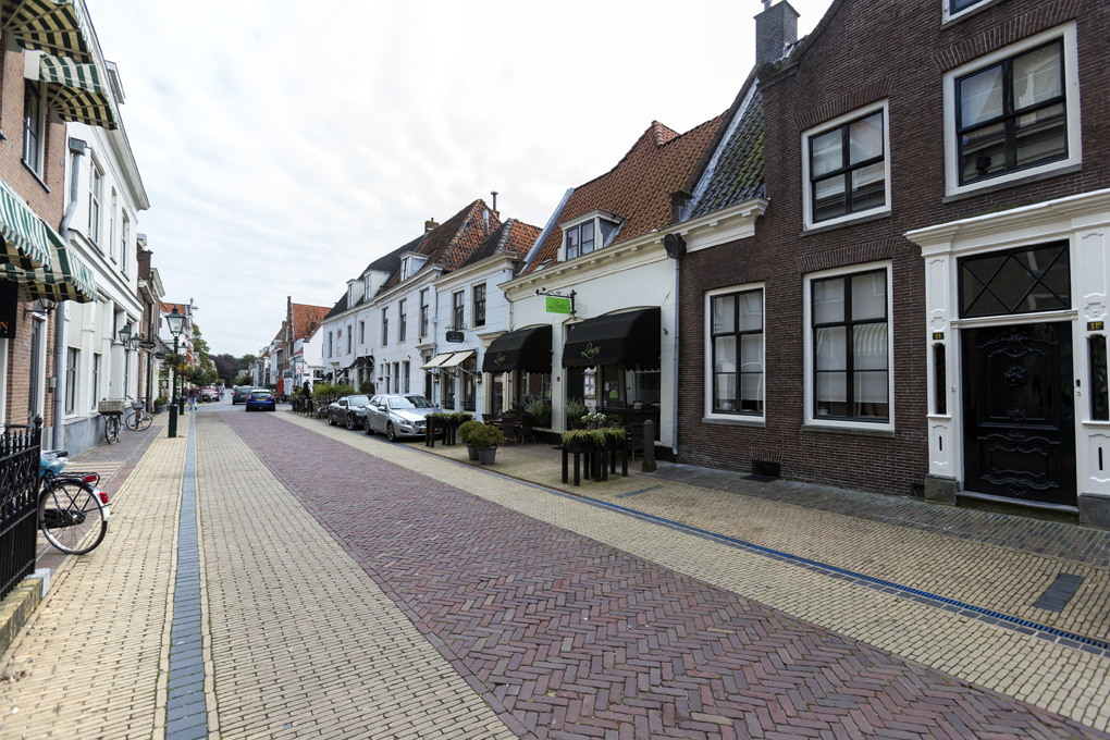 naarden-vesting-krijgt-fraaiere-uitstraling-dankzij-gebakken-rijnformaatje