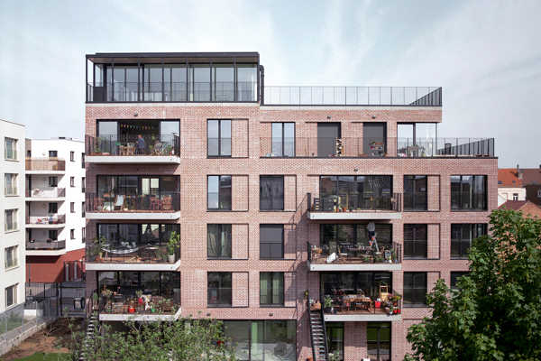 ‘NATURE10 Brick E’ as an ode to the character of the former industrial architecture